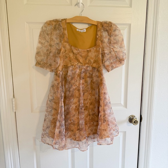 En Saison Dresses & Skirts - En Saison Floral Babydoll Mini Dress Puff Sleeve Cottagecore Romantic Size S